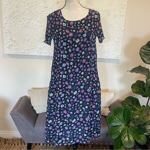Orvis Women's Floral Crinkle Midi Dress Black Short Sleeve Lined Sz M
